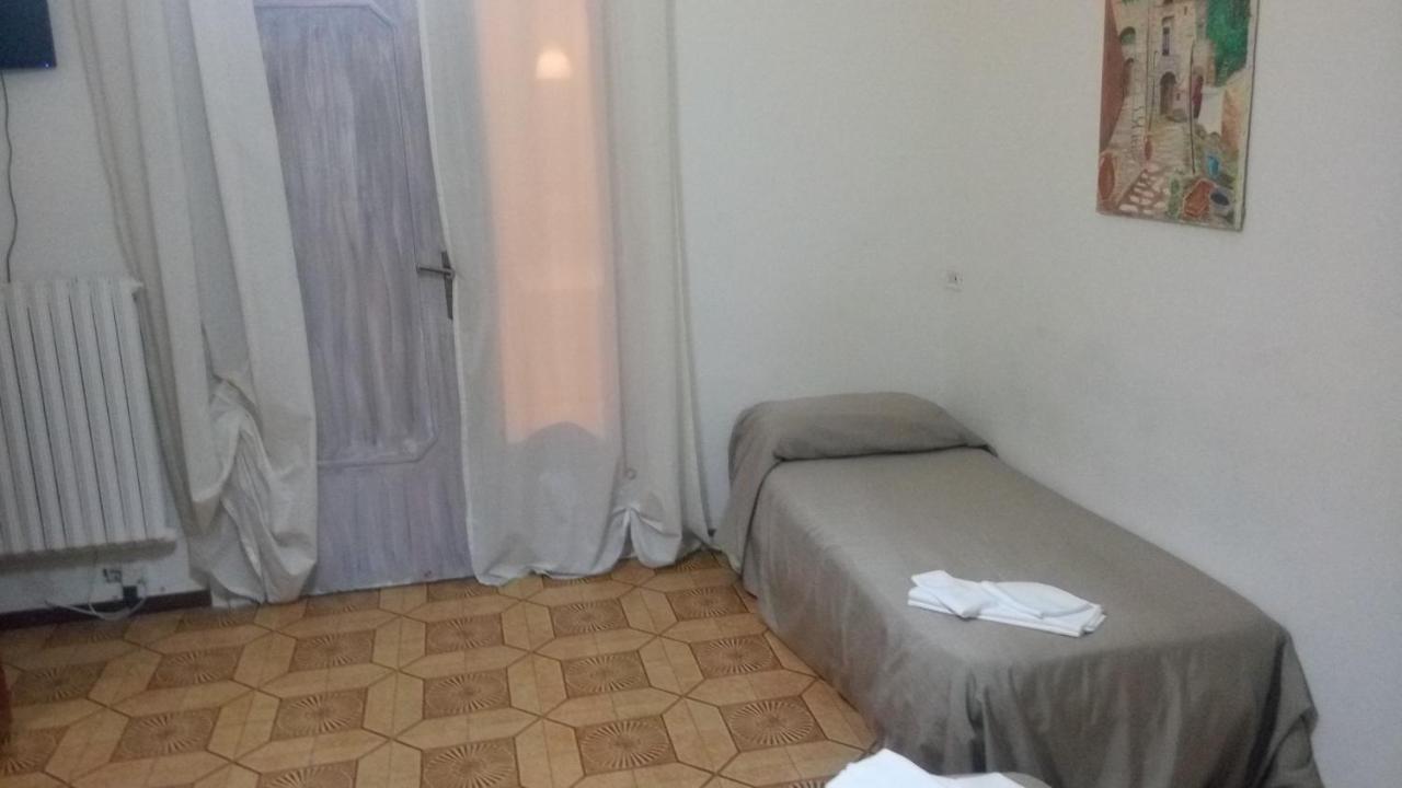 Bed & Breakfast Santa Fara บารี ภายนอก รูปภาพ